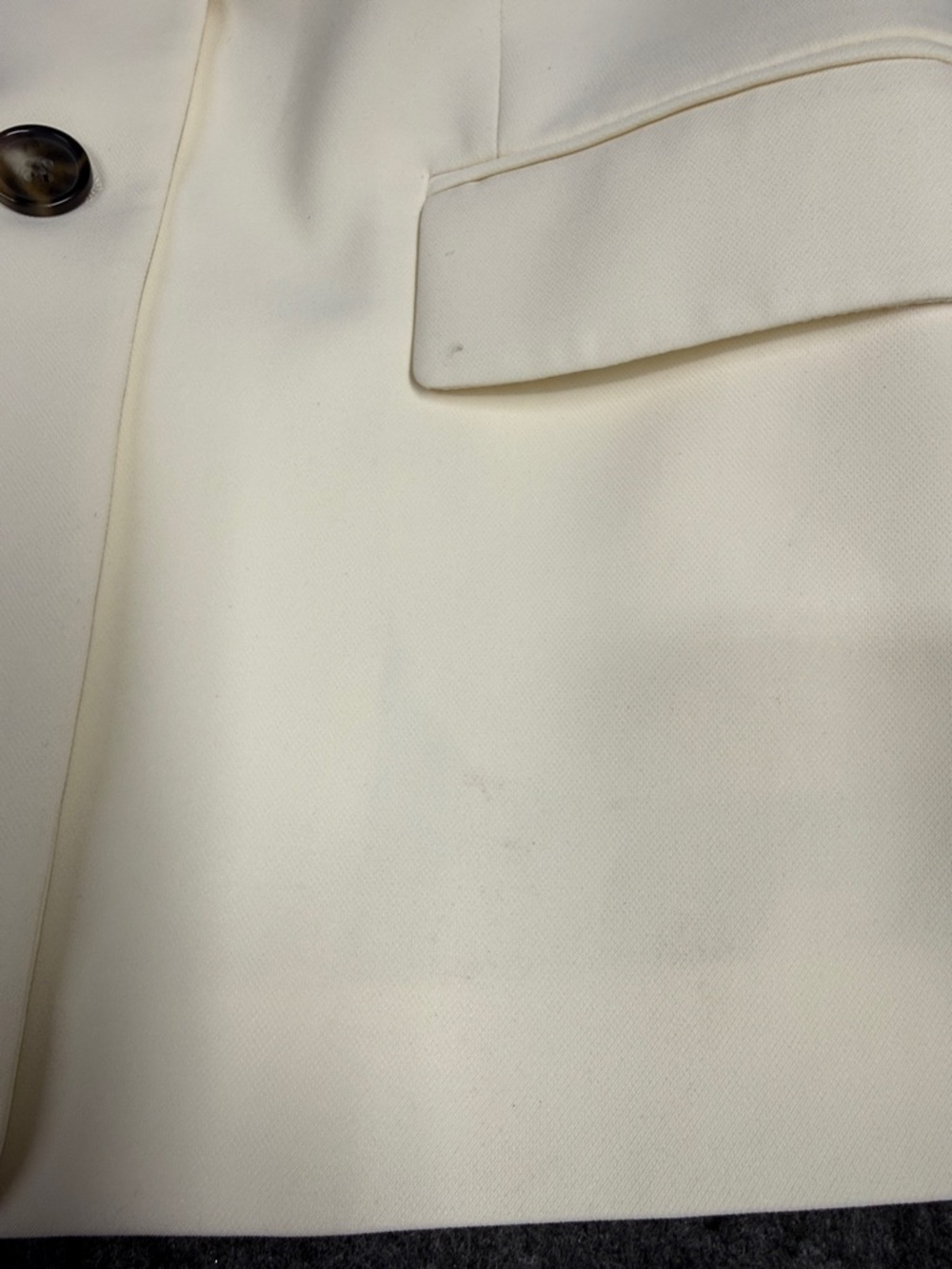 Donna Karan Ivory Single-Breasted Tailored Blazer - Picture 6 of 10